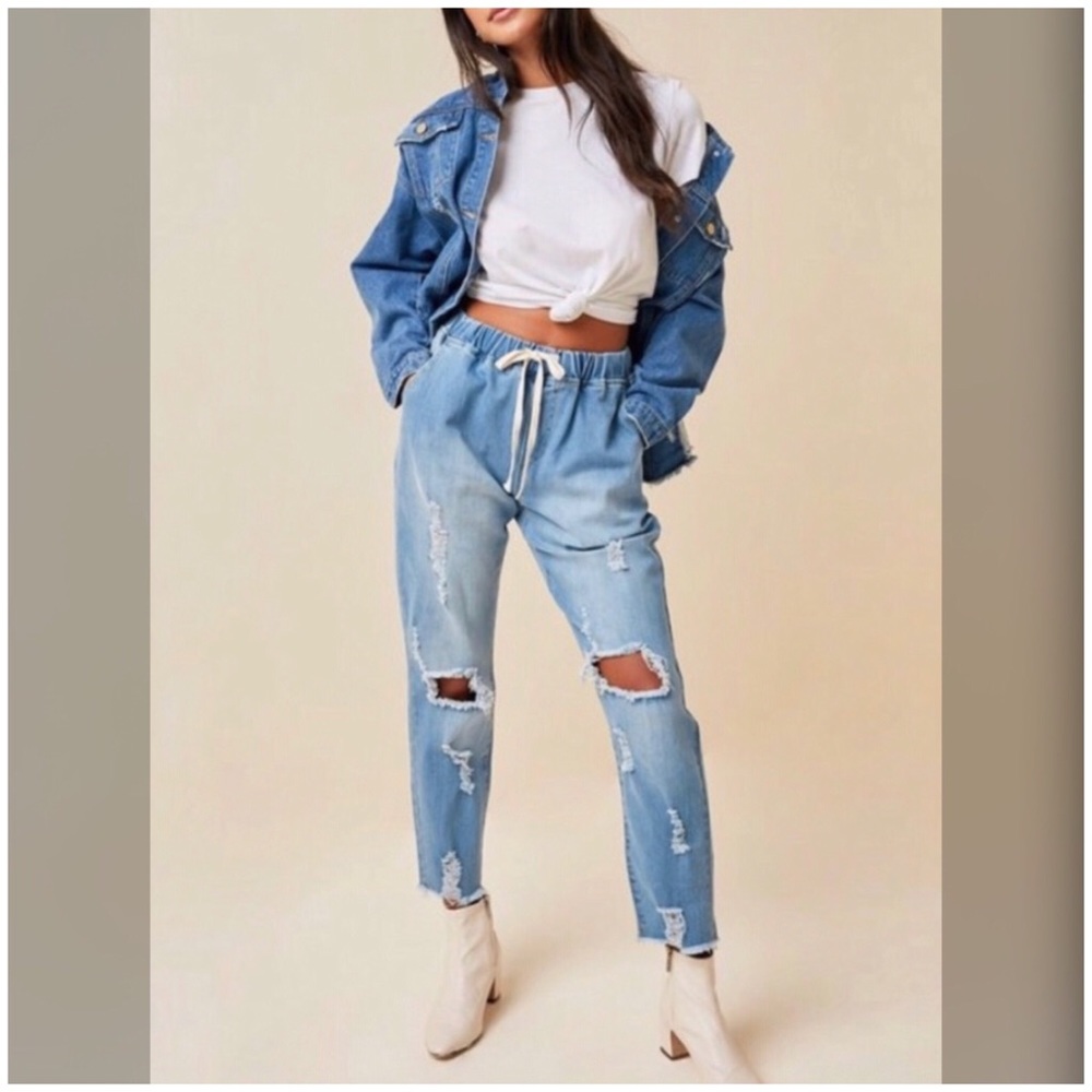 <LAST>Distressed Ripped Street Style Jeans - Picture 2 of 8